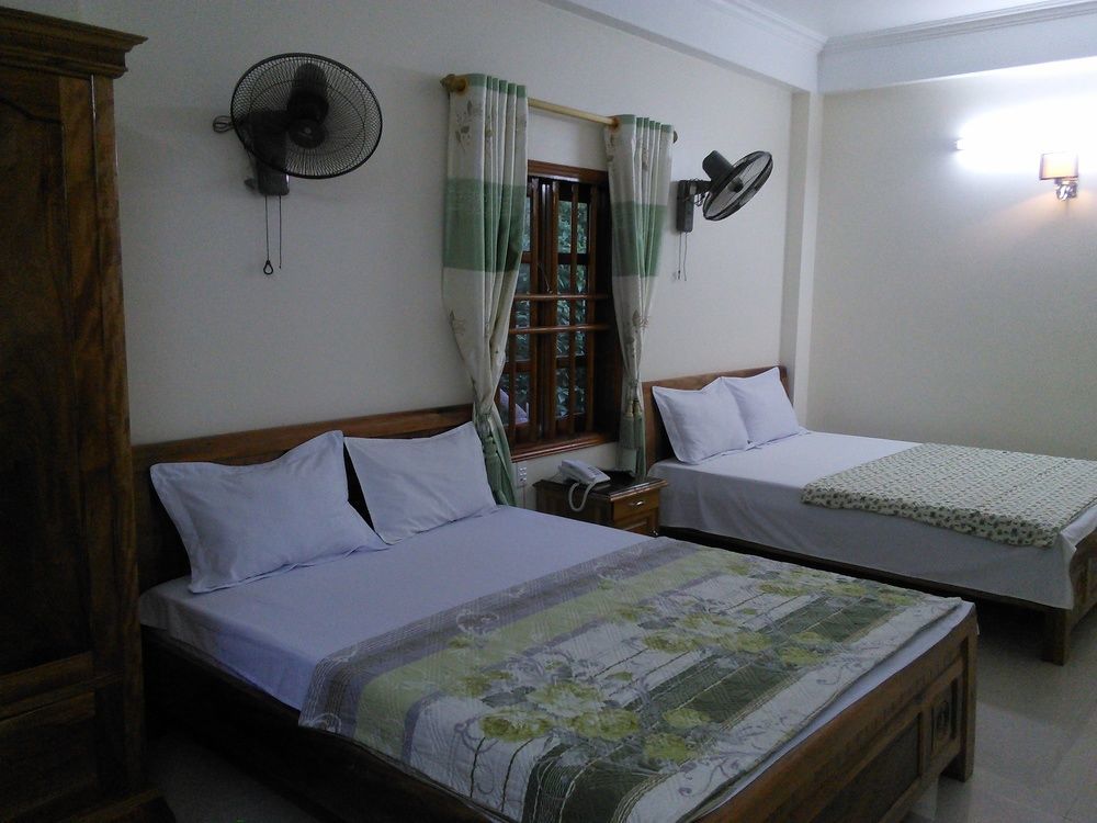 Hoang Ngoc Hotel Dong Khe Sau エクステリア 写真