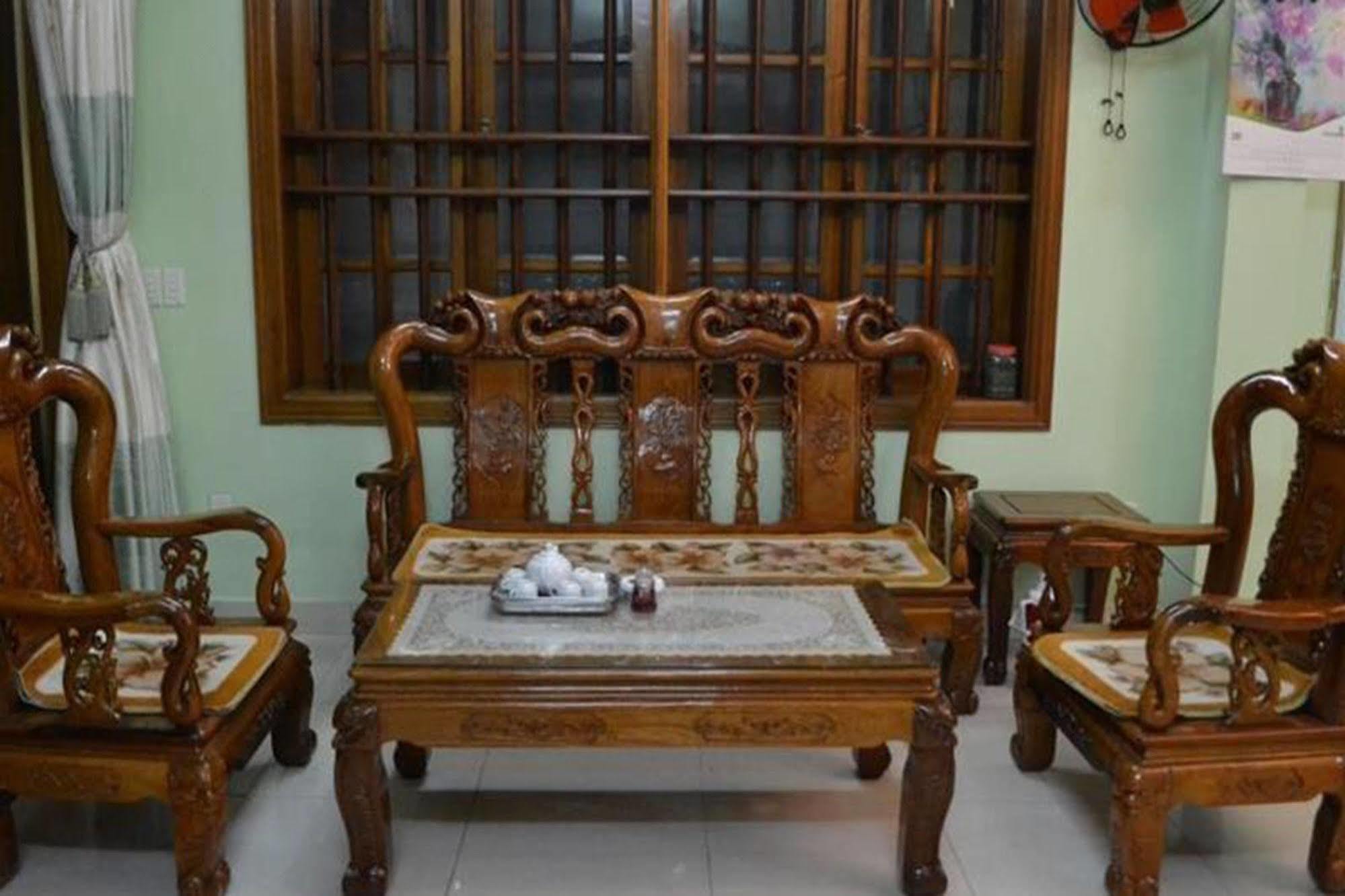 Hoang Ngoc Hotel Dong Khe Sau エクステリア 写真
