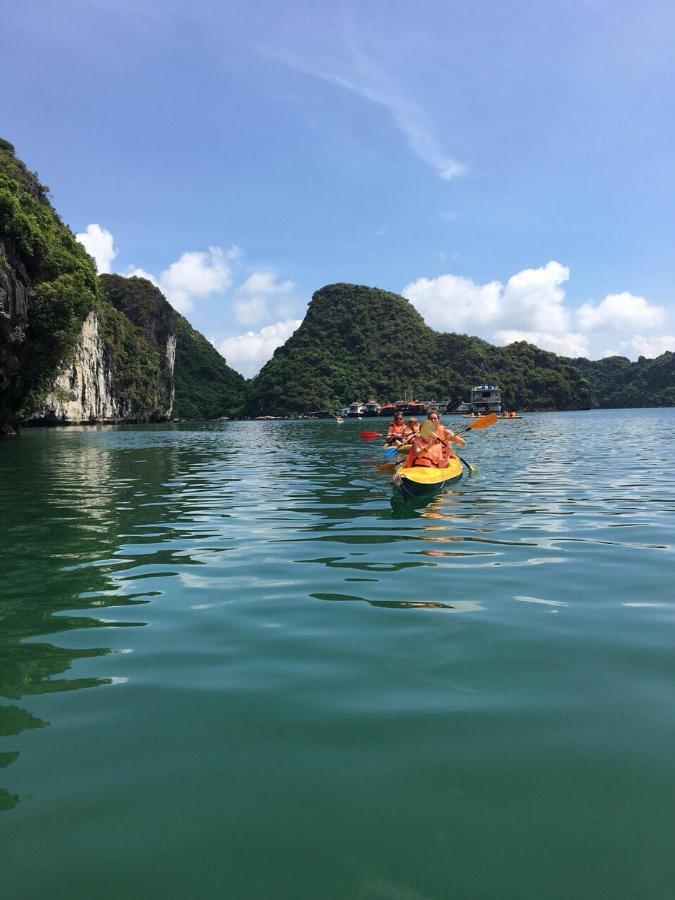 Hoang Ngoc Hotel Dong Khe Sau エクステリア 写真