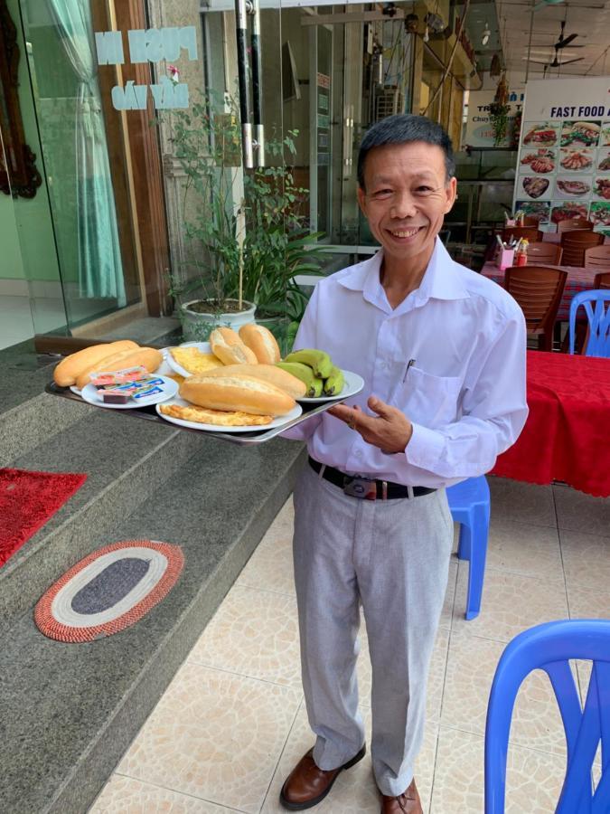 Hoang Ngoc Hotel Dong Khe Sau エクステリア 写真