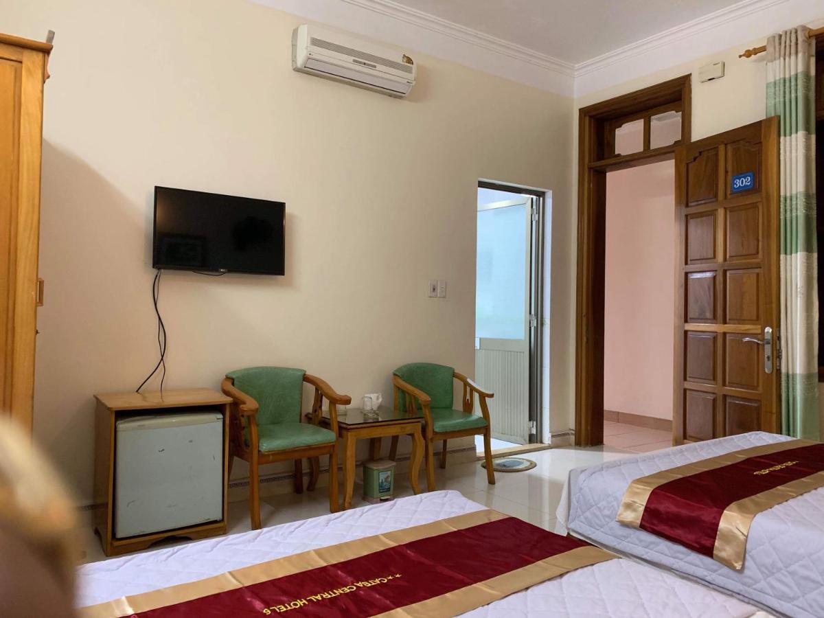 Hoang Ngoc Hotel Dong Khe Sau エクステリア 写真