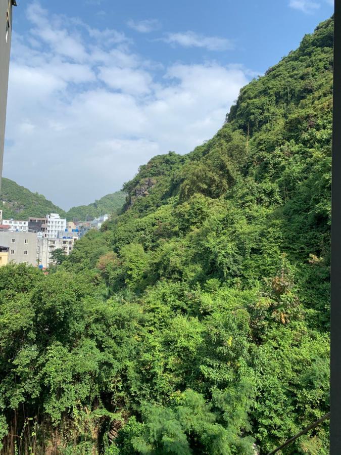 Hoang Ngoc Hotel Dong Khe Sau エクステリア 写真